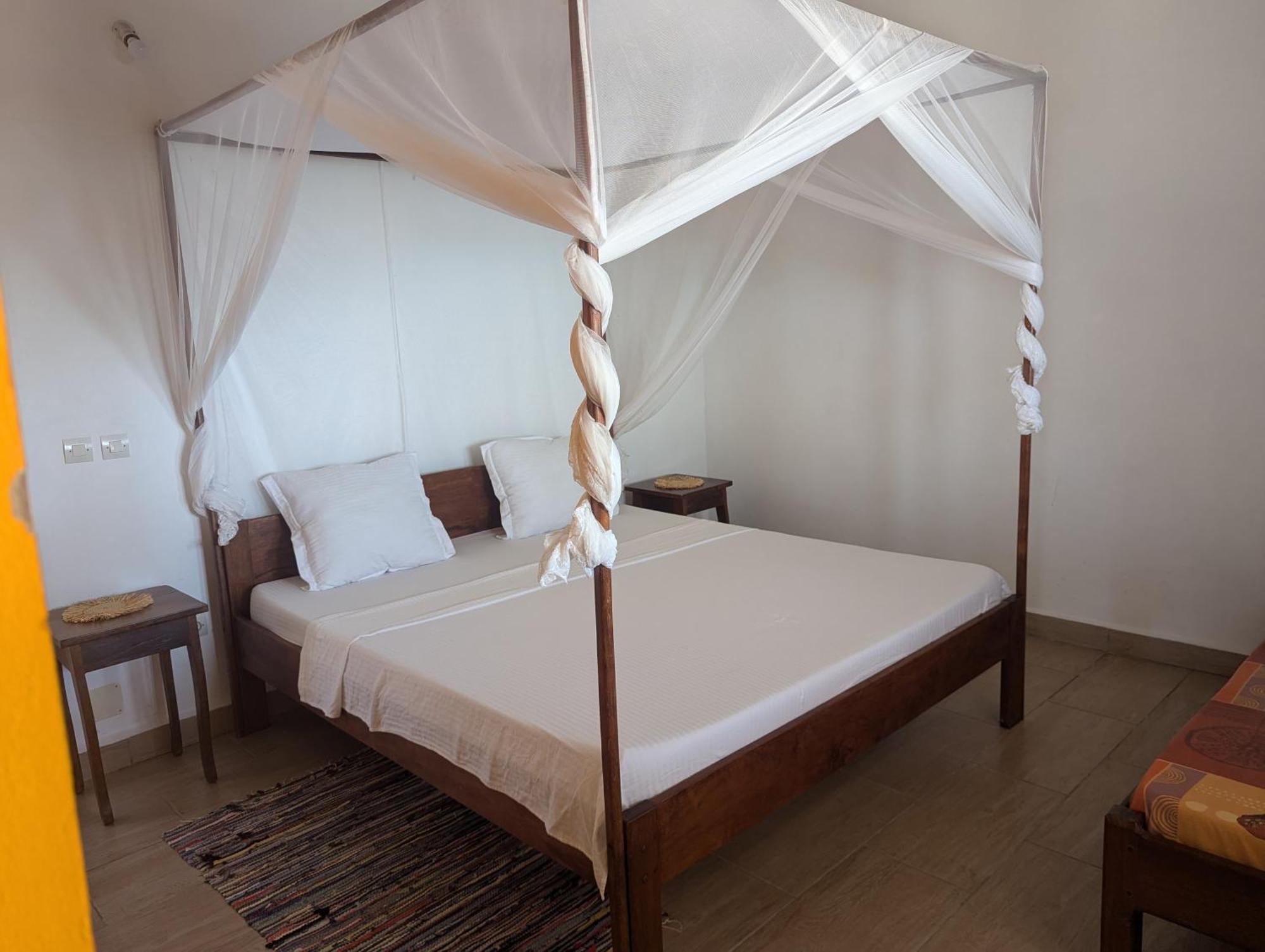 Les Paillottes De Babaomby Hotel Antsiranana Bagian luar foto