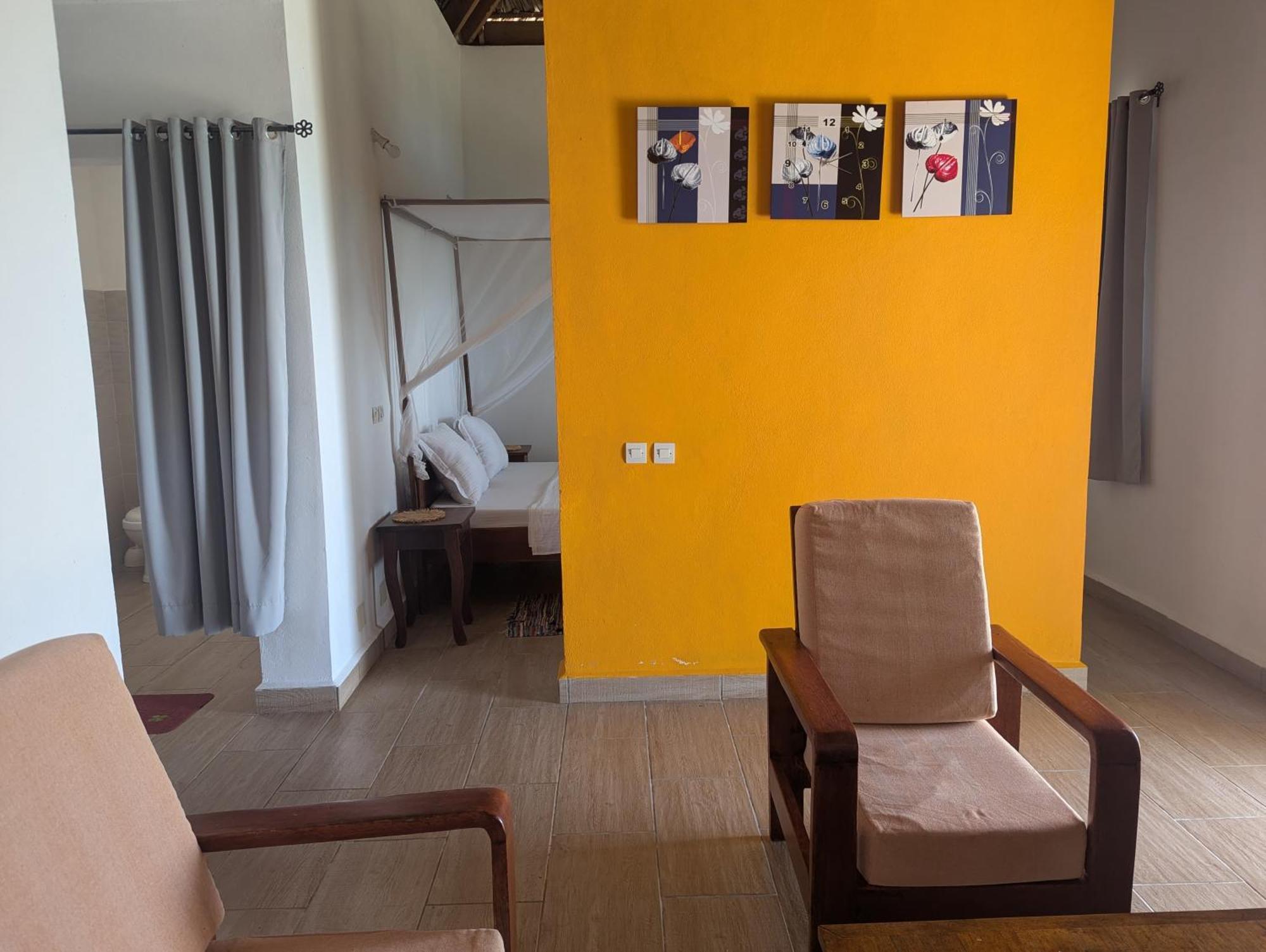 Les Paillottes De Babaomby Hotel Antsiranana Bagian luar foto